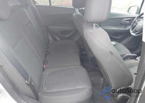 2020 Chevrolet Trax Awd Ls from USA, damaged, VIN 3GNCJNSB3LL149734